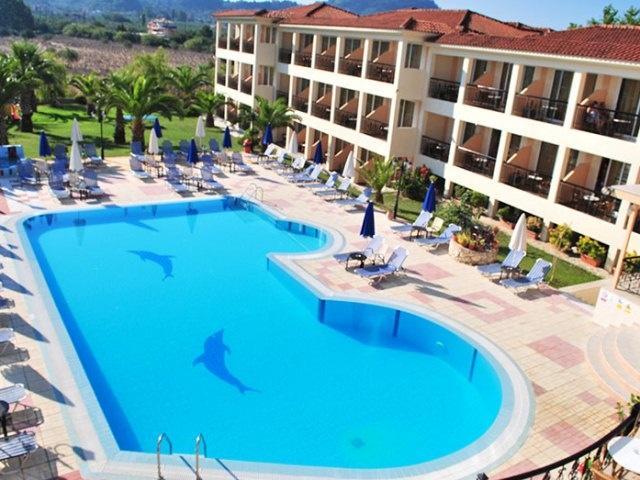 Park Hotel & Spa Τσιλιβί Εξωτερικό φωτογραφία