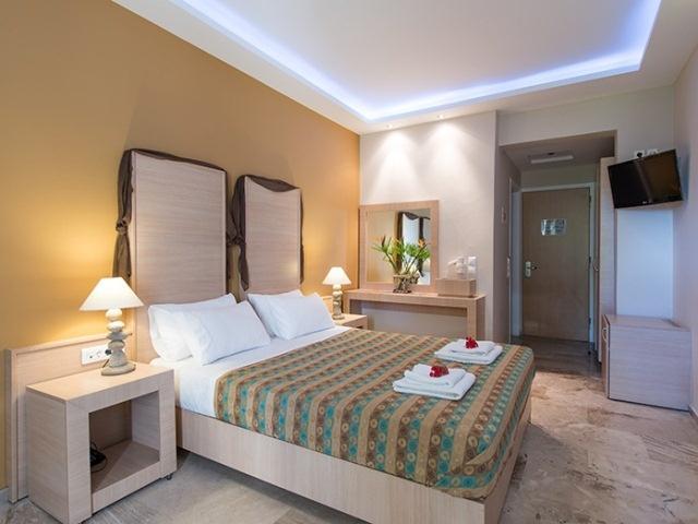 Park Hotel & Spa Τσιλιβί Εξωτερικό φωτογραφία
