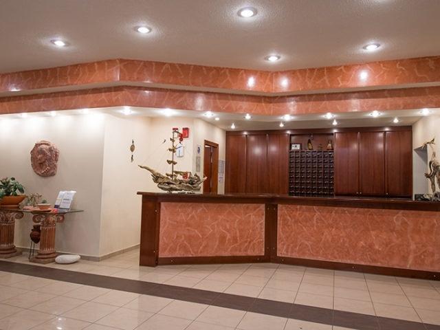 Park Hotel & Spa Τσιλιβί Εξωτερικό φωτογραφία