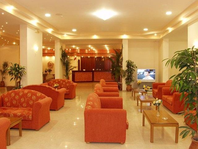 Park Hotel & Spa Τσιλιβί Εξωτερικό φωτογραφία
