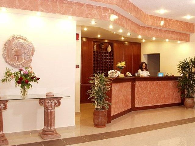 Park Hotel & Spa Τσιλιβί Εξωτερικό φωτογραφία