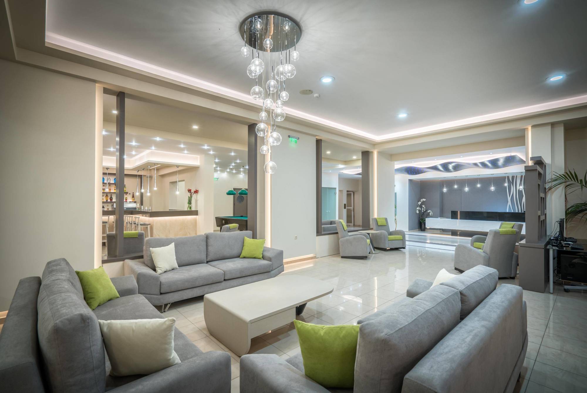 Park Hotel & Spa Τσιλιβί Εξωτερικό φωτογραφία